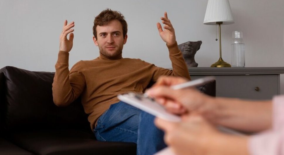 Psicólogo deve emitir recibo ou nota fiscal?